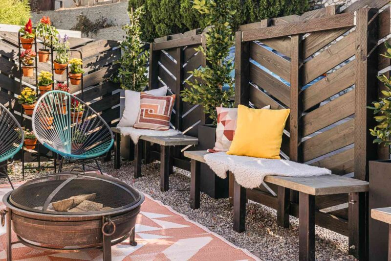 15 Garden Bench Ideas for Your Backyard