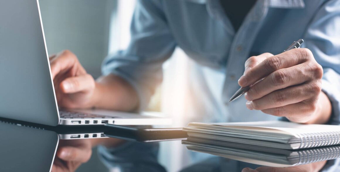 Attain Your Real Estate License in New York Online for a Brighter