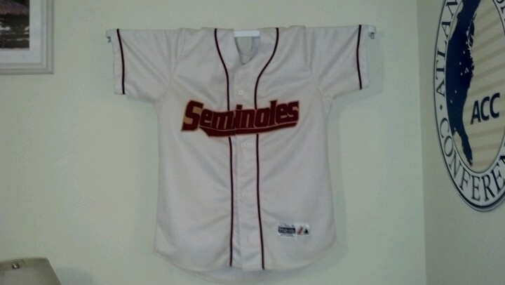 Curtain Rod Display for Baseball Jersey