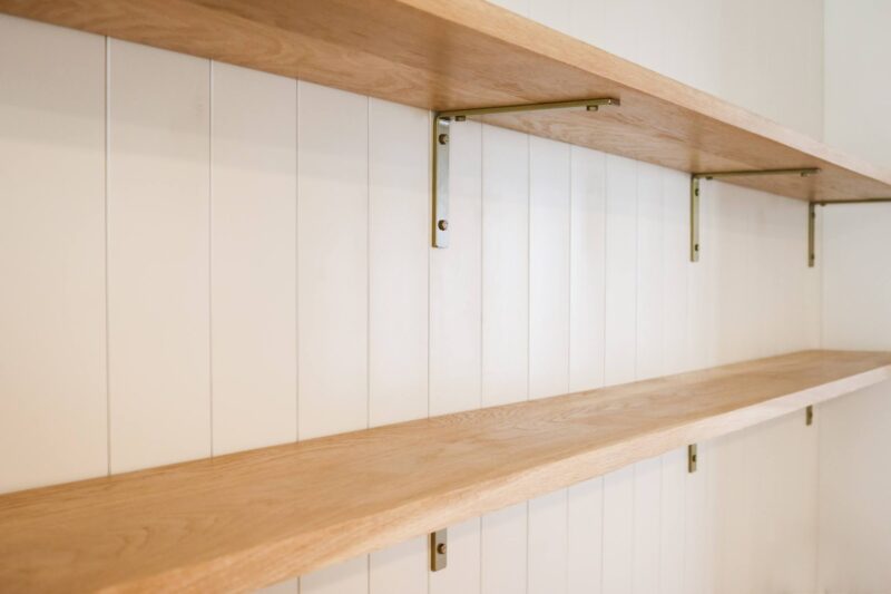 Hang Floating Shelves